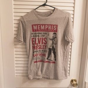 Aeropostale Elvis Presley T-Shirt